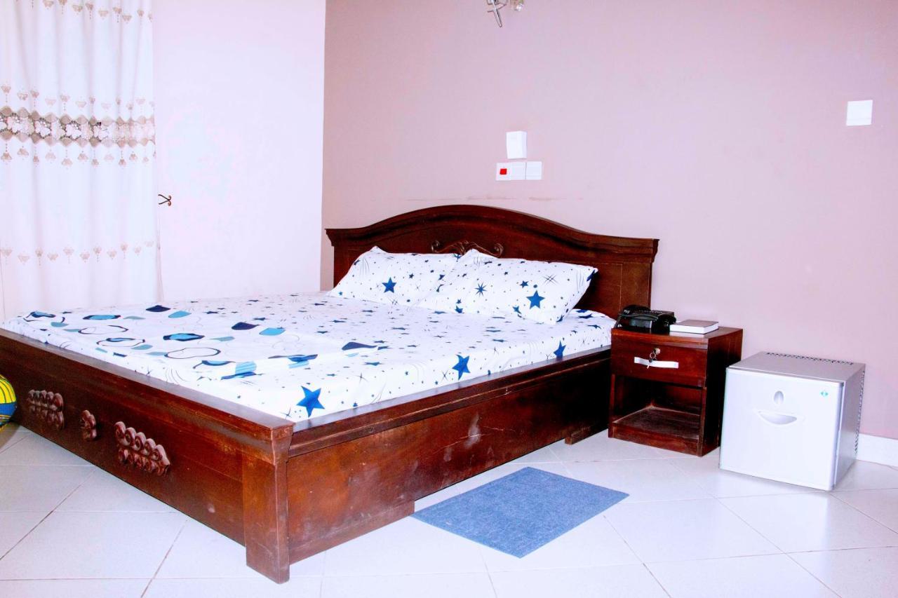 Nora Hotel كوتونو المظهر الخارجي الصورة